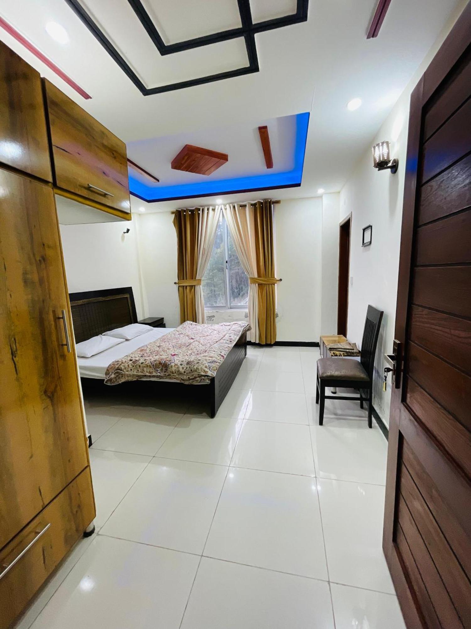 Paradise View Hotel & Restaurant Khaira Gali Exterior photo